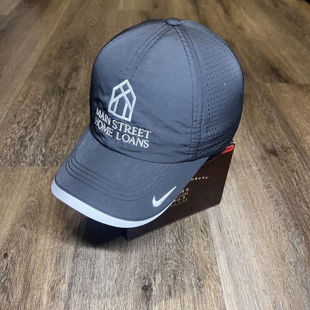 Nike Golf Hat Gray Black Adjustable‎ Strap Vented Gym Running DriFit Finance USA